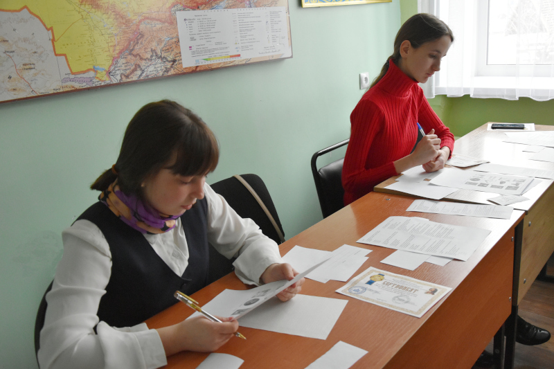Состоялся второй тур международной олимпиады «Наше Наследие», посвященной 350-летию со дня рождения Петра Великого